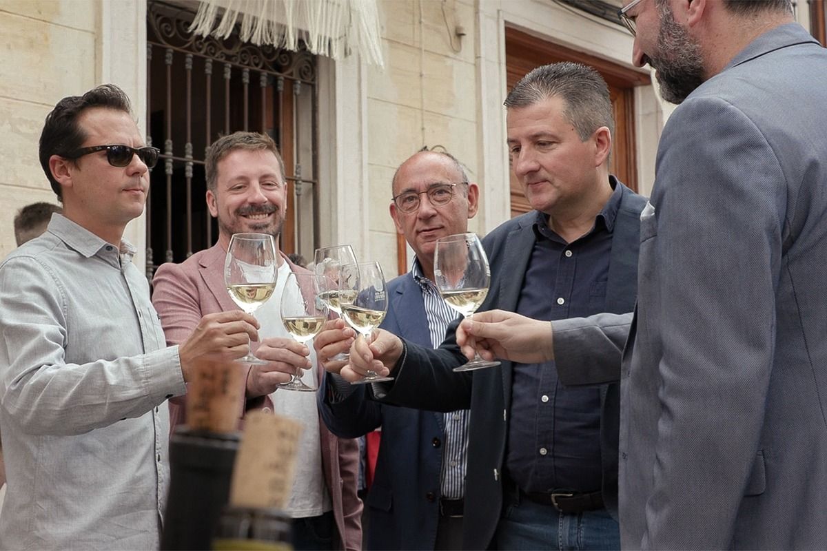 La Mostra de Terres dels Alforins llena la Font de la Figuera