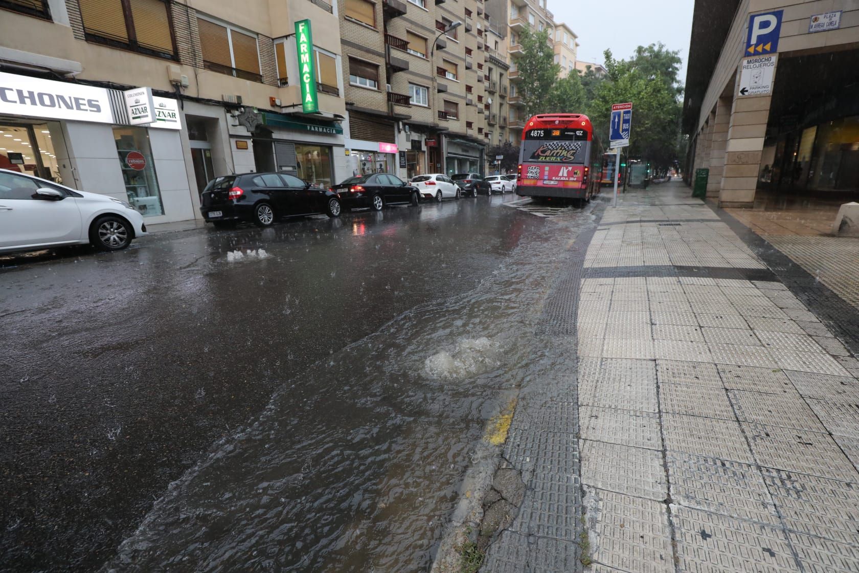 EN IMÁGENES | Granizada en Zaragoza