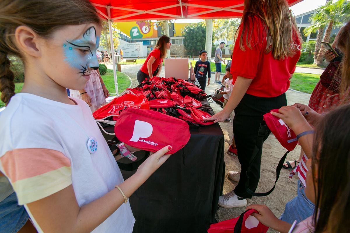 Fiesta solidaria de EL PERIÓDICO en favor de Aprenem Autisme en el Zoo de Barcelona