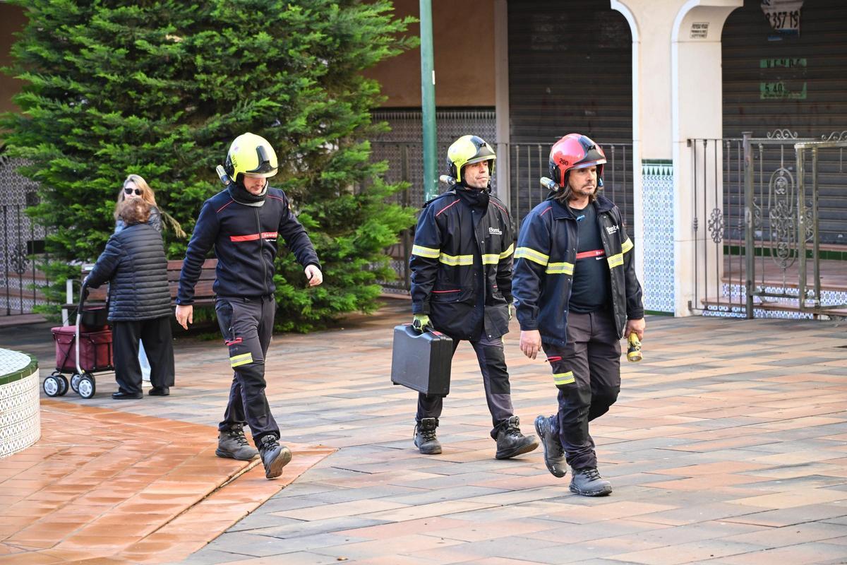 Incendio en Crevillent: una joven fallece y varias personas resultan heridas