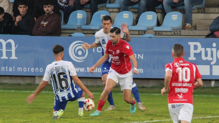 El Coria acusa las bajas y cae a puestos de descenso