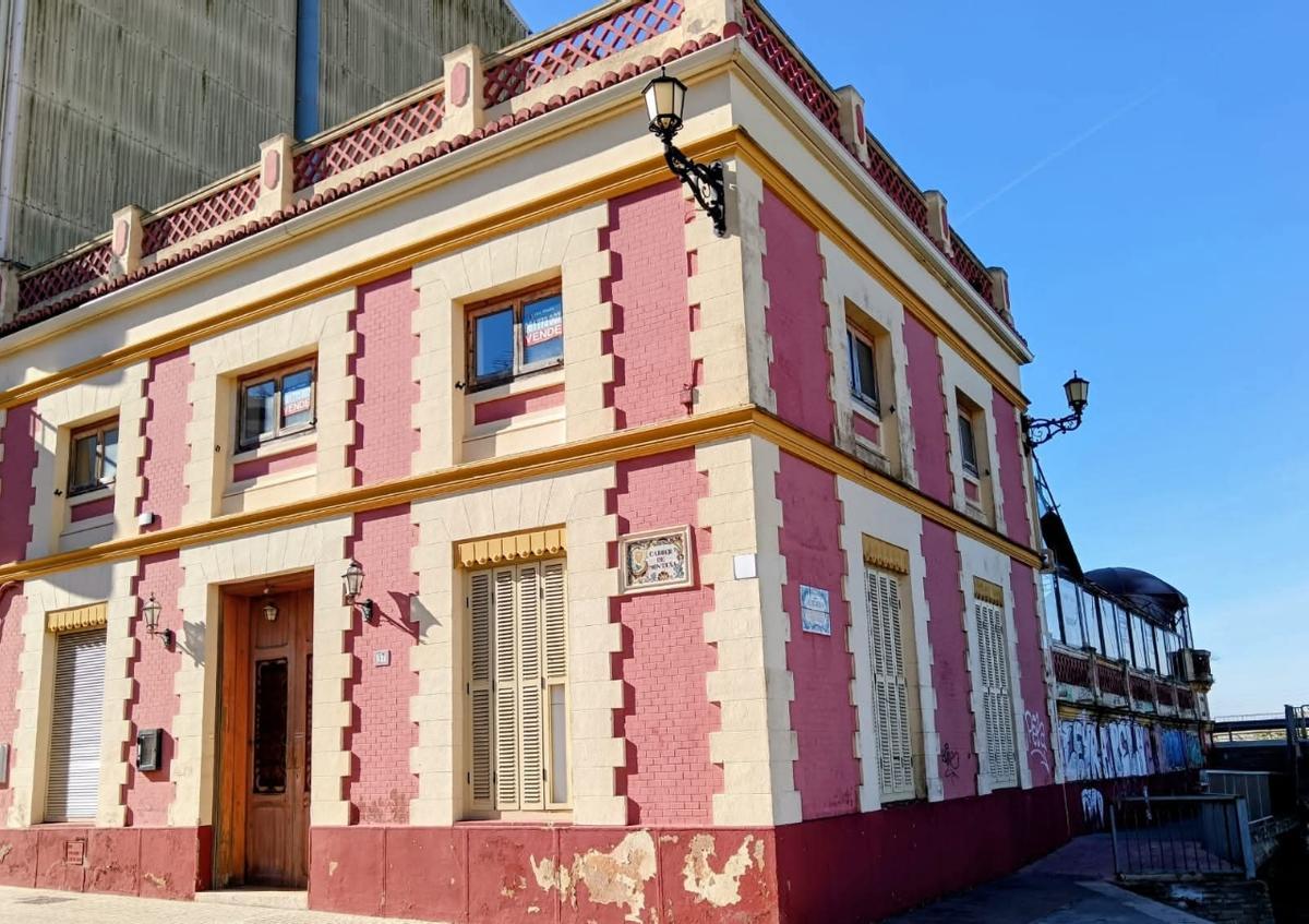 Vista exterior de la Casa Lliberós.