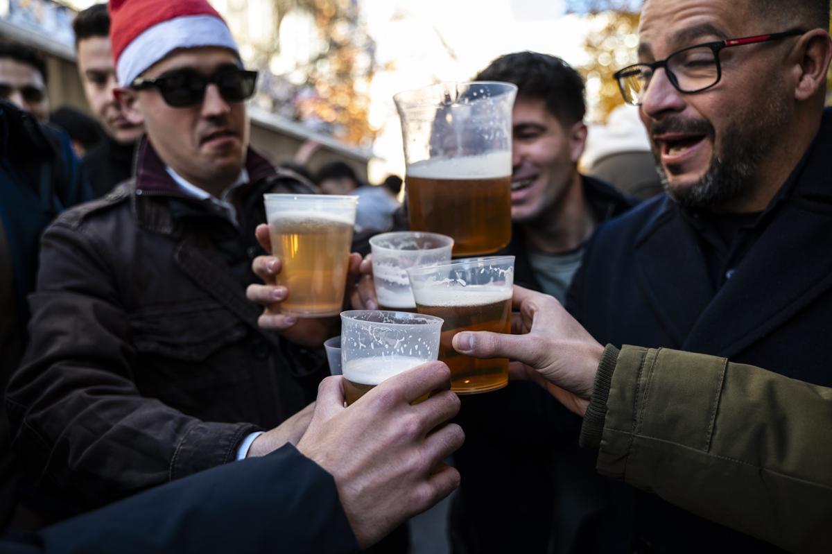 Fotogalería | Búscate en las cañas de Nochebuena de Cáceres