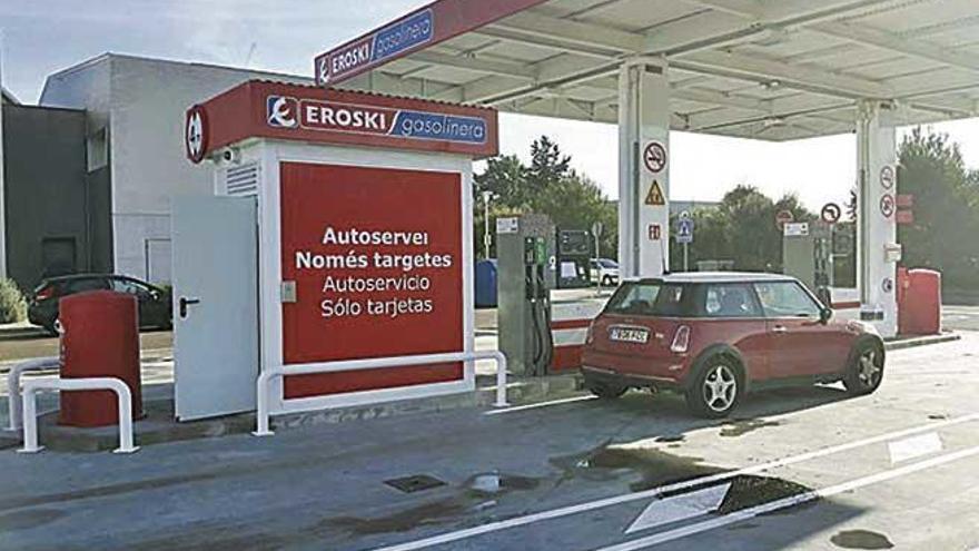 Eroski abre una nueva gasolinera en sa Pobla