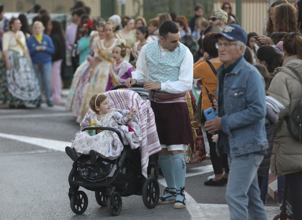 Visita de cortesía a las fallas del Port de Sagunt