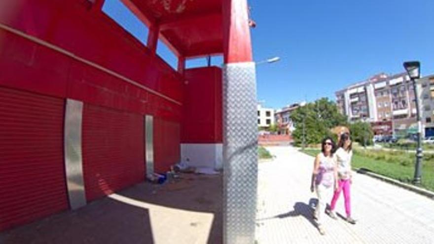 El Ayuntamiento de Badajoz inicia los trámites para dar un nuevo uso al Eroski de San Fernando