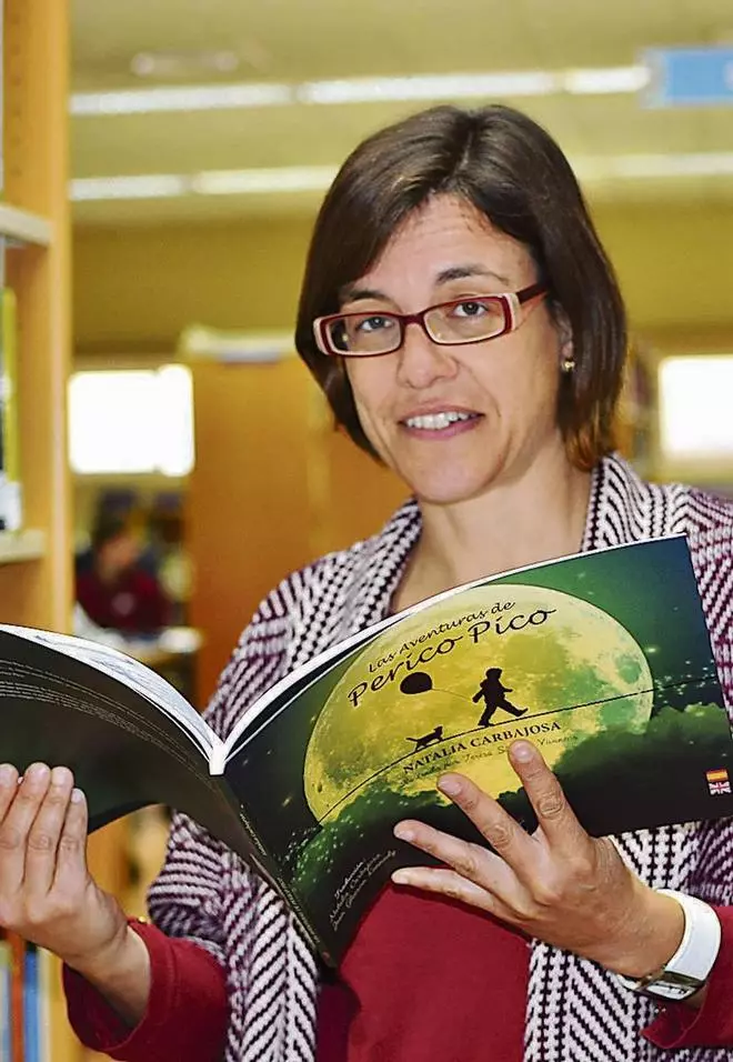 Natalia Carbajosa | Escritora: "Las bibliotecas generan un ingente beneficio social"