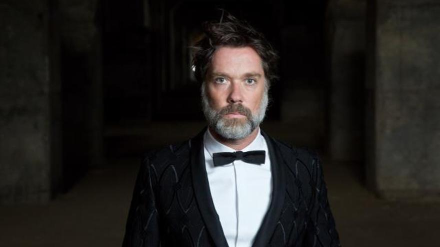 Rufus Wainwright ofrece hoy en Vigo su único concierto en Galicia.