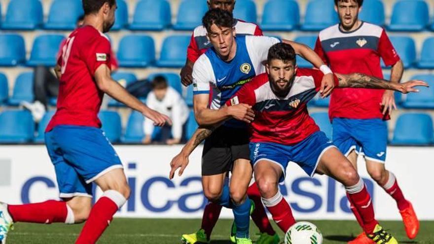 Los rojillos tuvieron un día para olvidar en Alacant.