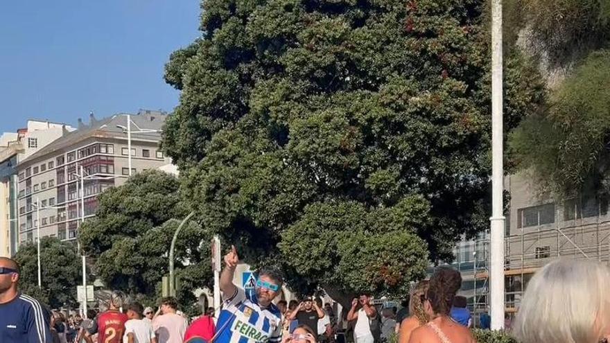 Riazor y el Orzán pasan de la incertidumbre a la oscuridad durante el eclipse: "La luz cayó y A Coruña parecía otra"