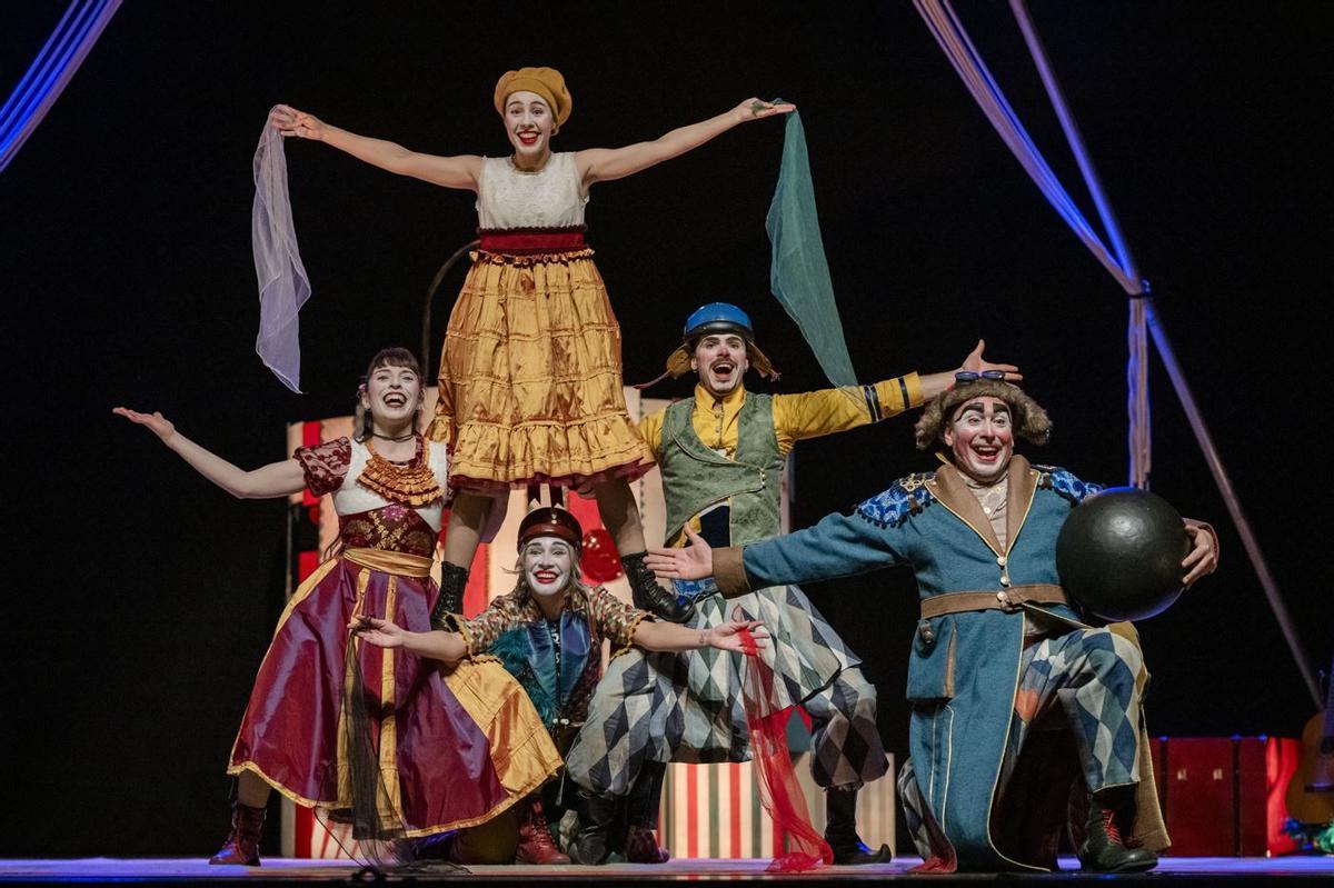 La Troupe Malabó se erige como una de las grandes referencias del teatro de calle a nivel estatal.