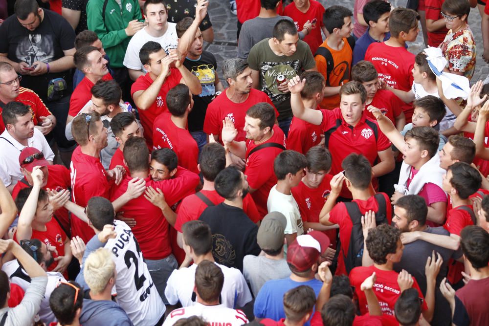 Así ha sido la fiesta del ascenso del Atlético Saguntino a Segunda B