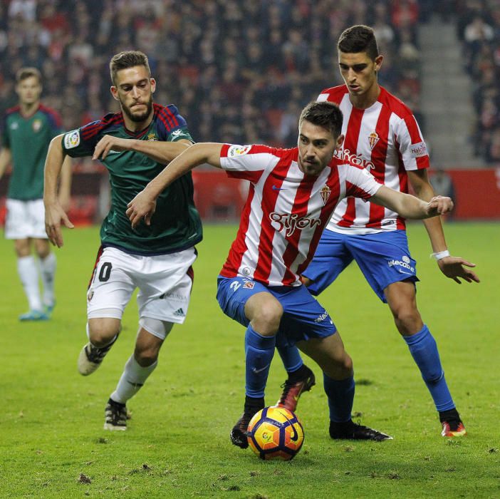 El partido entre el Sporting y el Osasuna, en imágenes