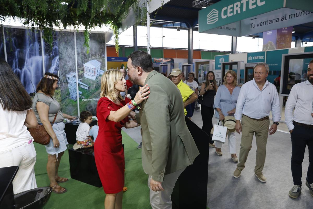 La visita de Adrián Barbón a la Feria de Muestras, en imágenes La visita de Adrián Barbón a la Feria de Muestras, en imágenes