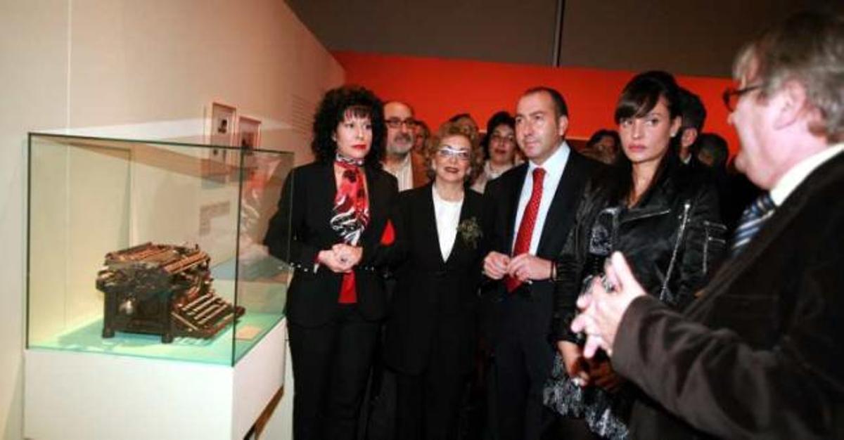 Más allá de los versos