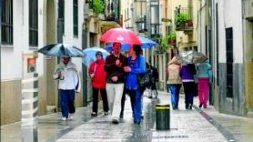 Interior ´blinda´ la zona centro de Plasencia para los turistas y procesiones