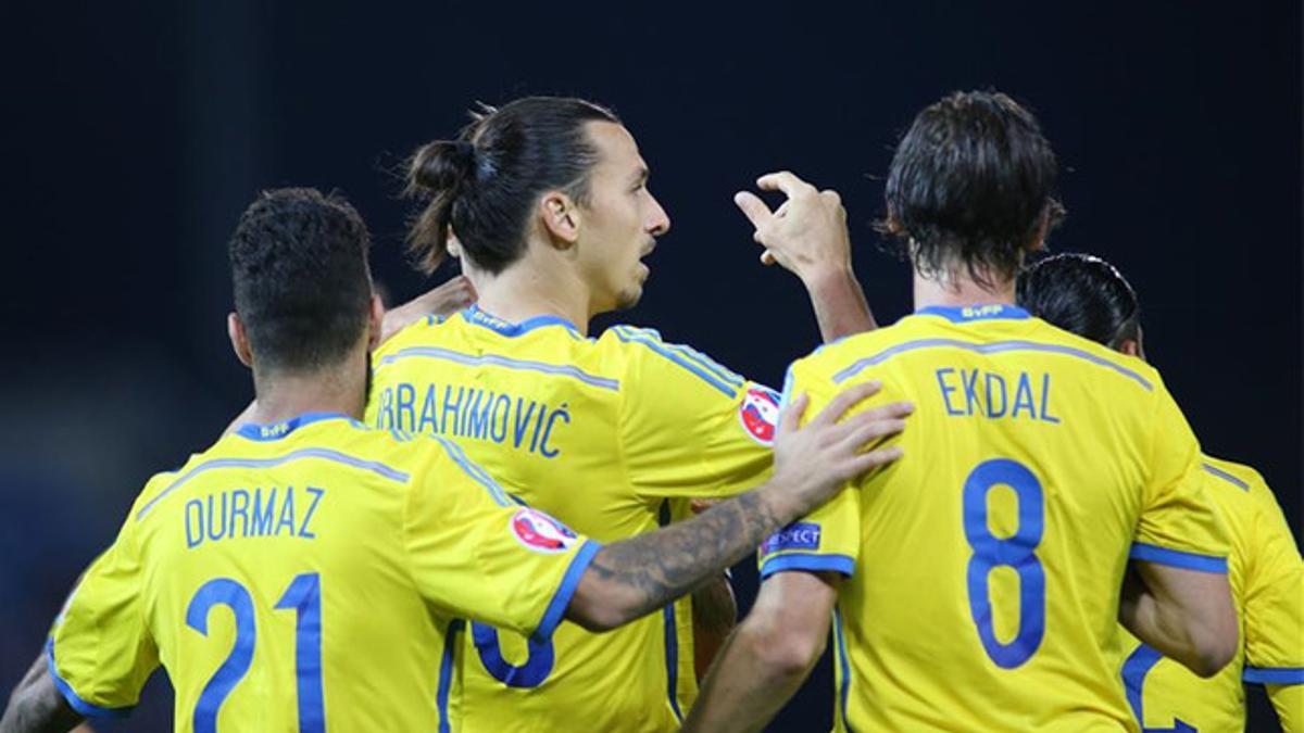 Ibrahimovic marcó y falló un penalti en el triunfo de Suecia ante Liechtenstein