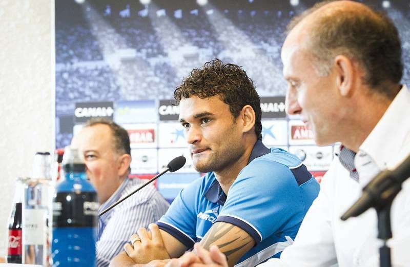 Fotogalería de la presentación de Willian José y Lolo