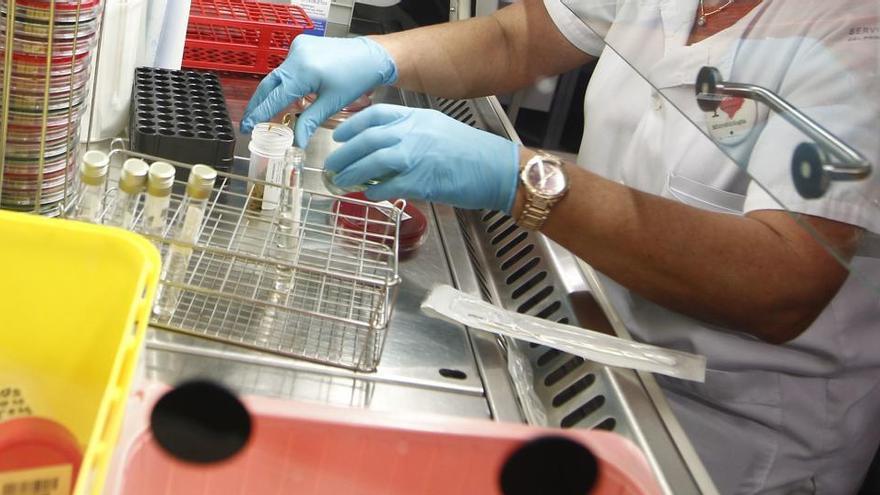 Salud confirma 46 nuevos positivos por coronavirus en Asturias que elevan los contagiados en la pandemia a más de 3.800