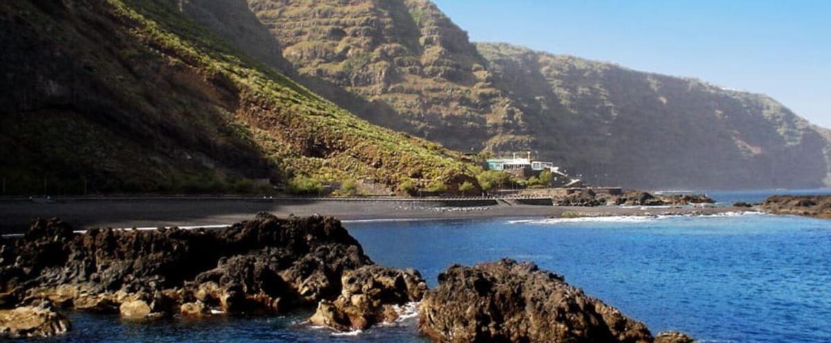 Playa de La Arena, en Mesa del Mar, en el municipio tinerfeño de Tacoronte.