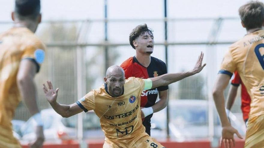 El Mallorca B empata con el Minera en su debut en casa