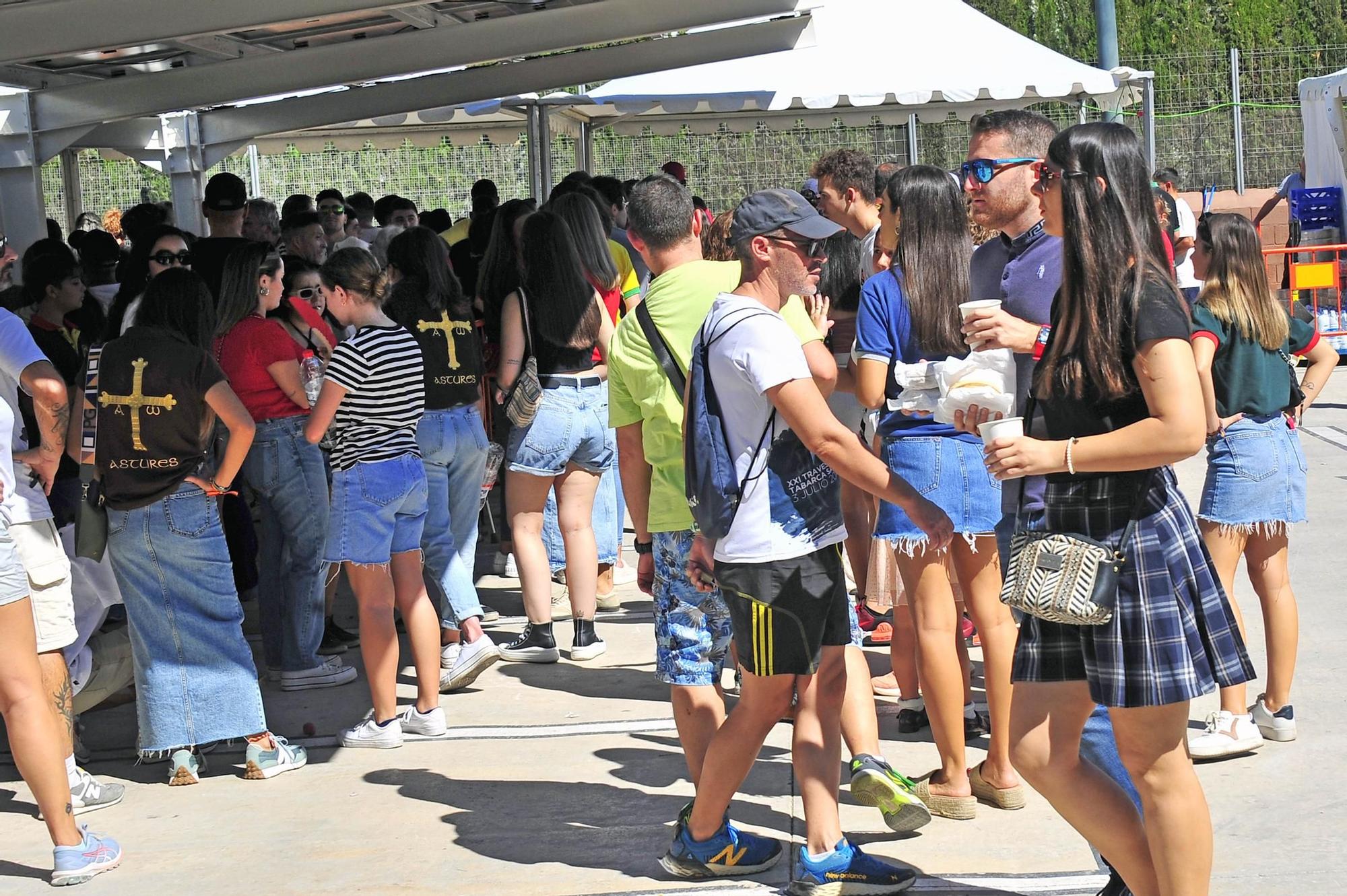 Fiesta de la hamburguesa en Crevillent