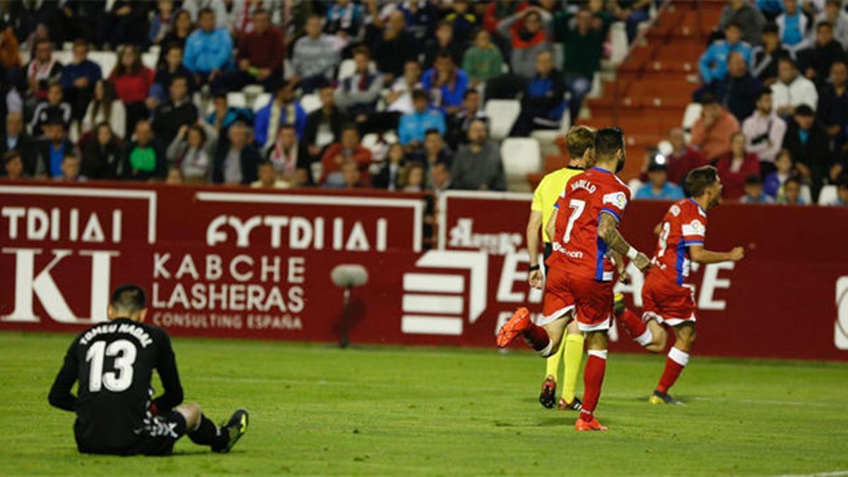 El Granada gana en Albacete y envía a Osasuna a Primera