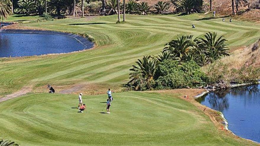 Vista del hoyo 16 del campo de golf El Cortijo, ayer, durante la tercera jornada del Campeonato de Canarias.