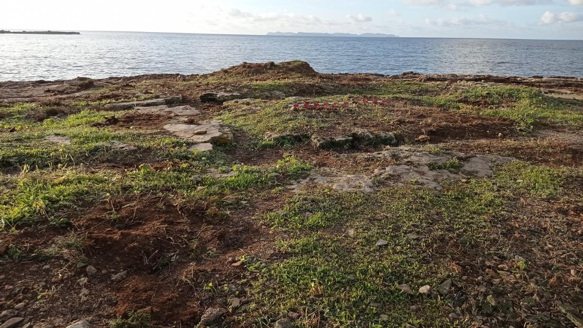 Ports IB impulsa la recuperación del yacimiento arqueológico en el Illot dels Frares de la Colònia de Sant Jordi