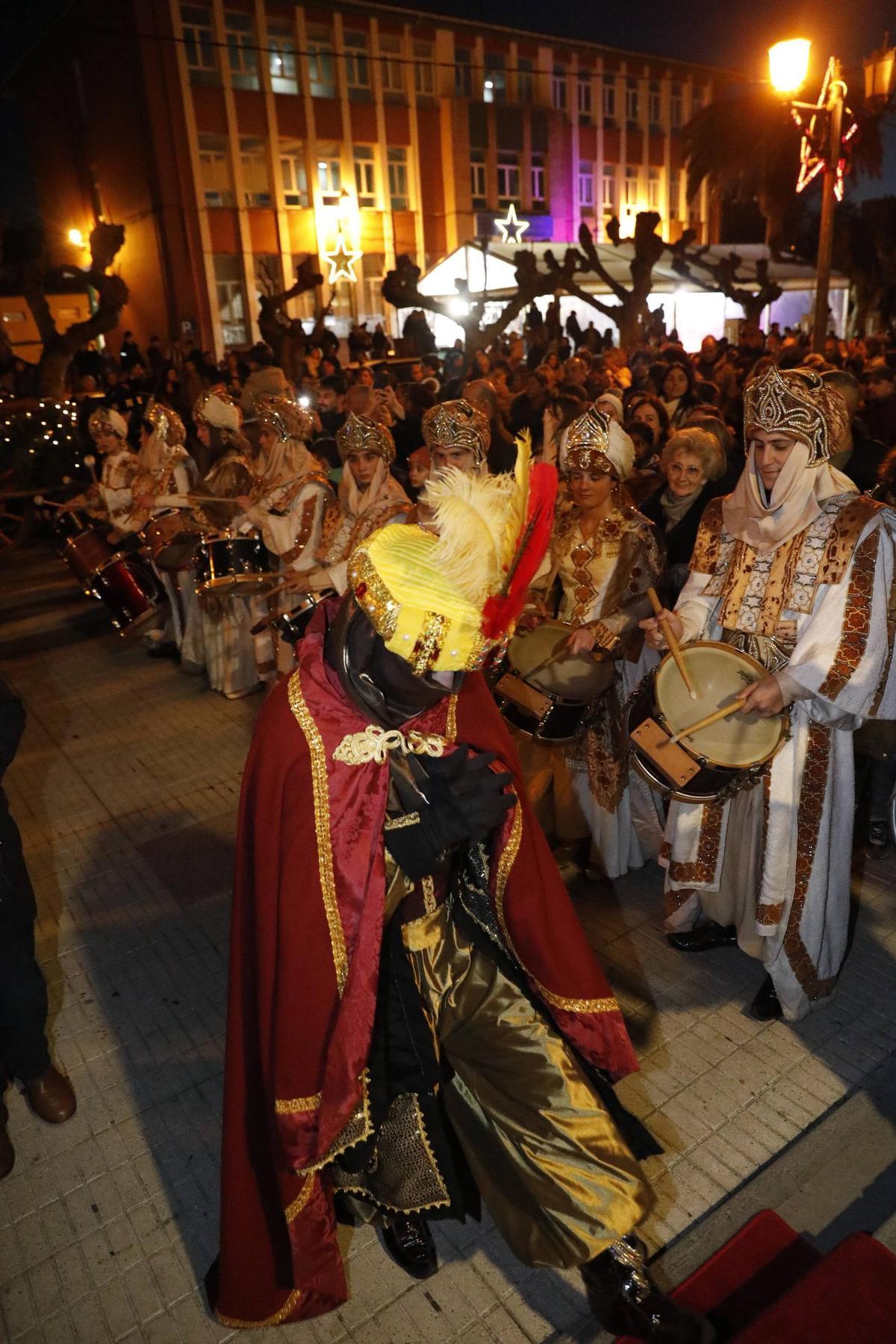 EN IMÁGENES: La llegada del Cartero Real a Salinas