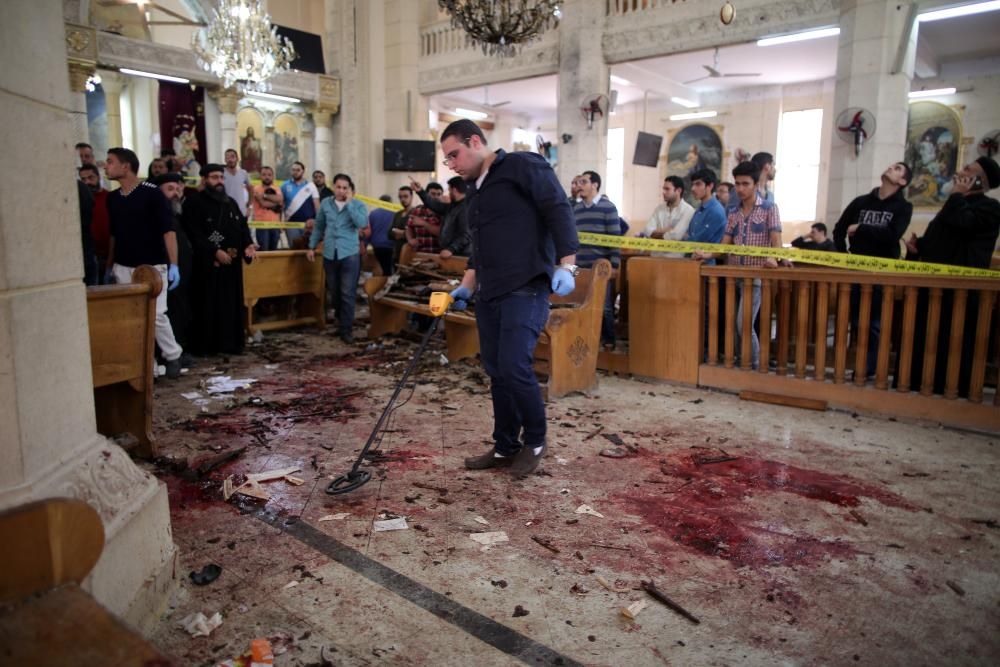 Explosión en la iglesia copta de San Jorge, en la ciudad egipcia de Tanta.