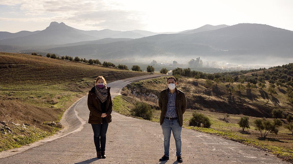 El Ayuntamiento de Encinas Reales recibe la obra la mejora del camino De Zurreón