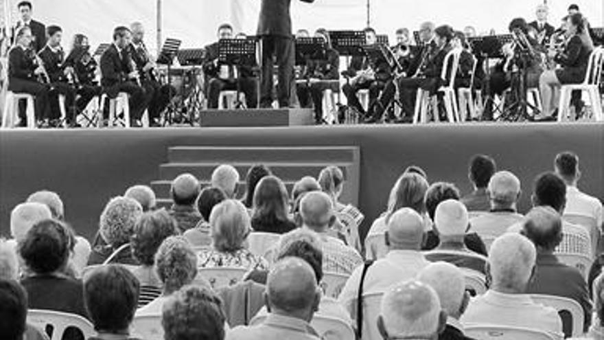 festival de bandas en ORPESA EN lAS FIESTAS DE LA VIRGEN DE LA PACIENCIA