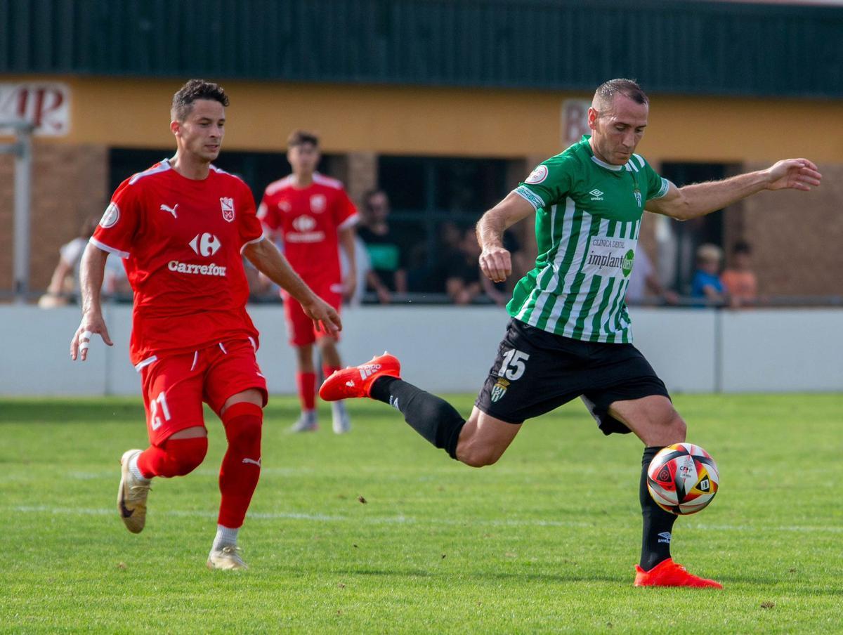 Alan Baró, en acció durant un partit amb el Peralada