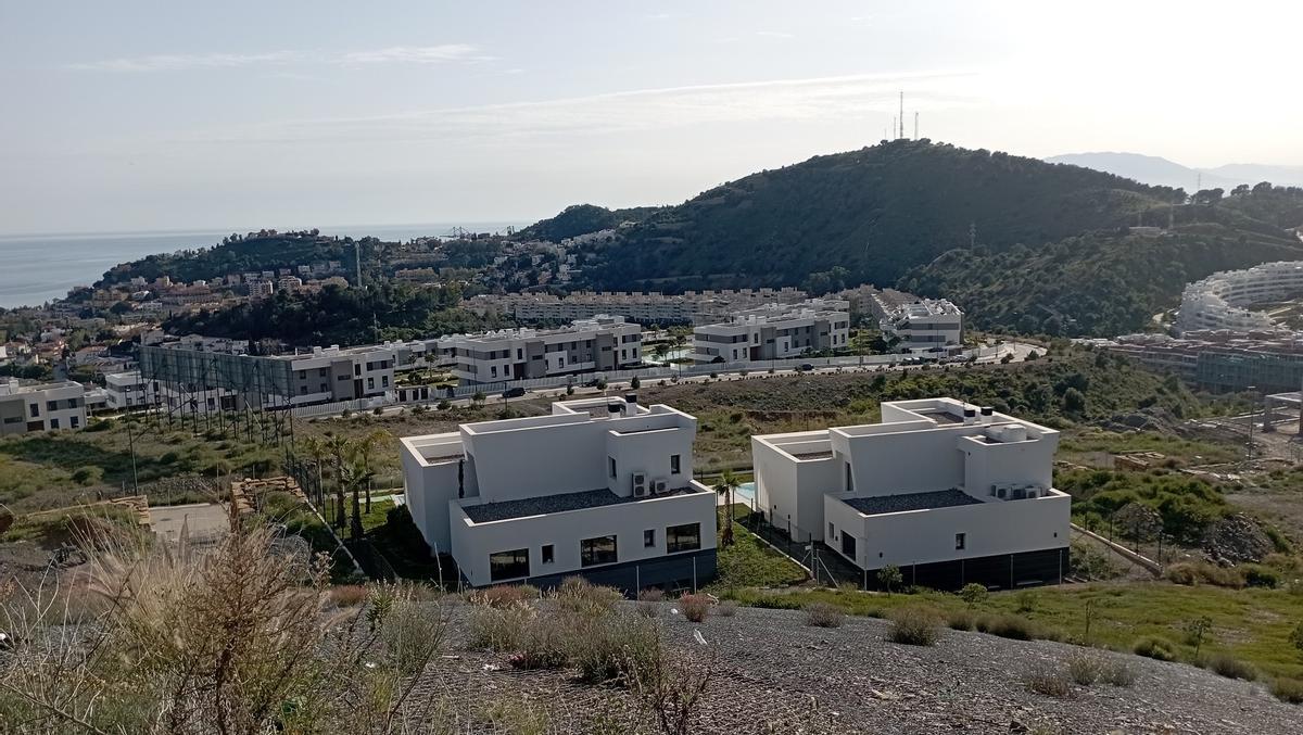 Vista parcial de Colinas del Limonar desde la zona del botellón.