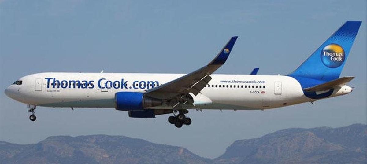 Thomas Cook Airlines Balearics war auf Mallorca stationiert.