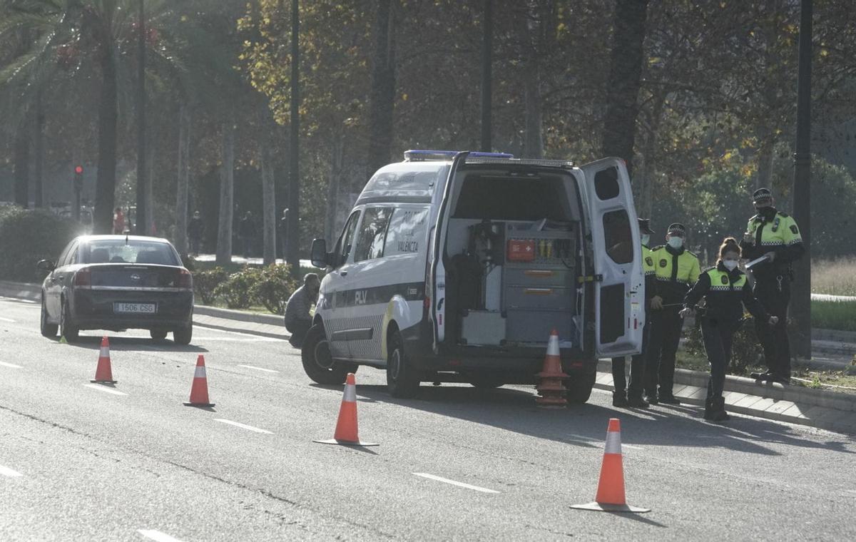 Atropello Valencia: Muere arrollada por un coche en el bulevar sur