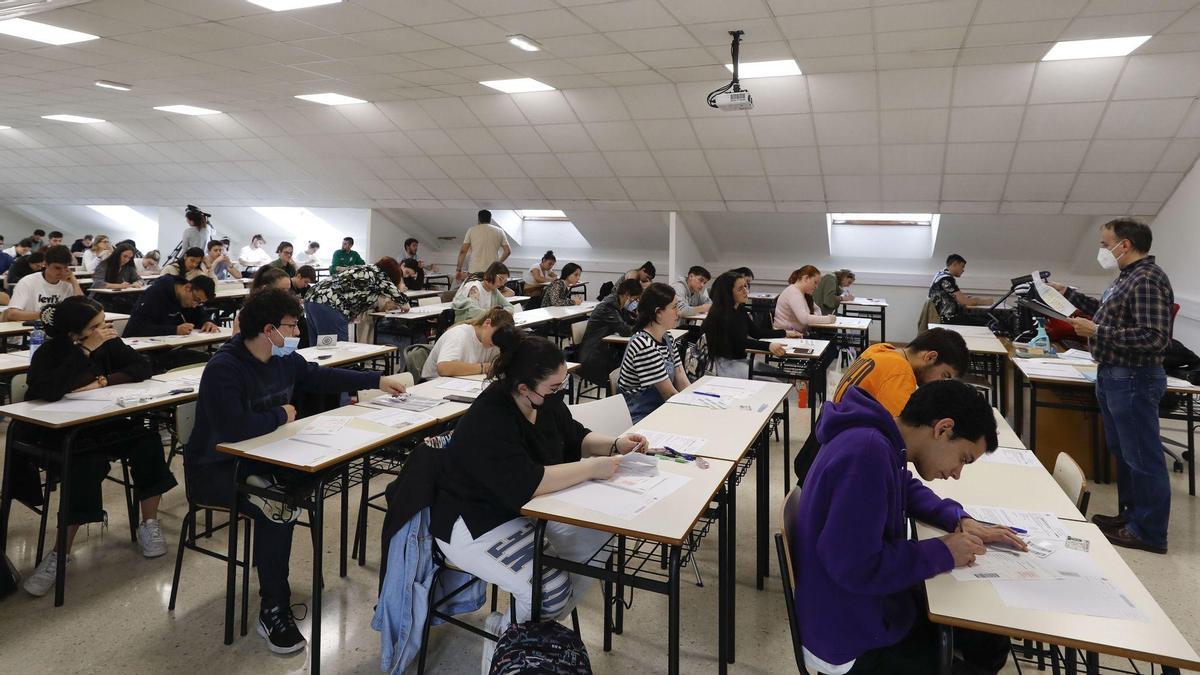 Para acceder a la universidad es necesario aprobar la EBAU.