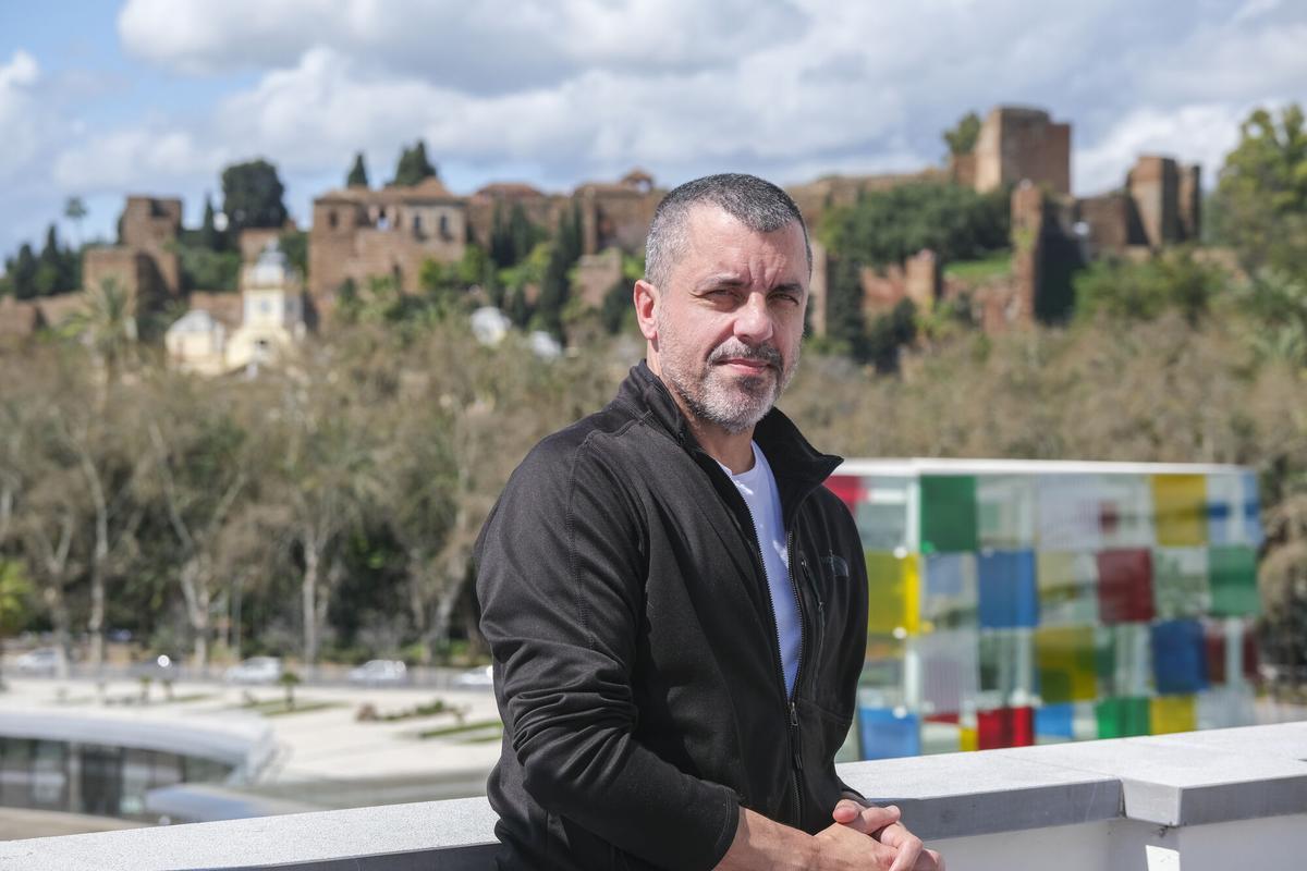 Bernardo Quintero, fundador de Virus Total y responsable del Centro de Ciberseguridad de Google en Málaga, situado en el paseo de la Farola.