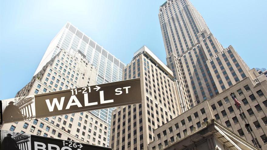 Wall street cae con fuerza por una inflación mayor de la esperada