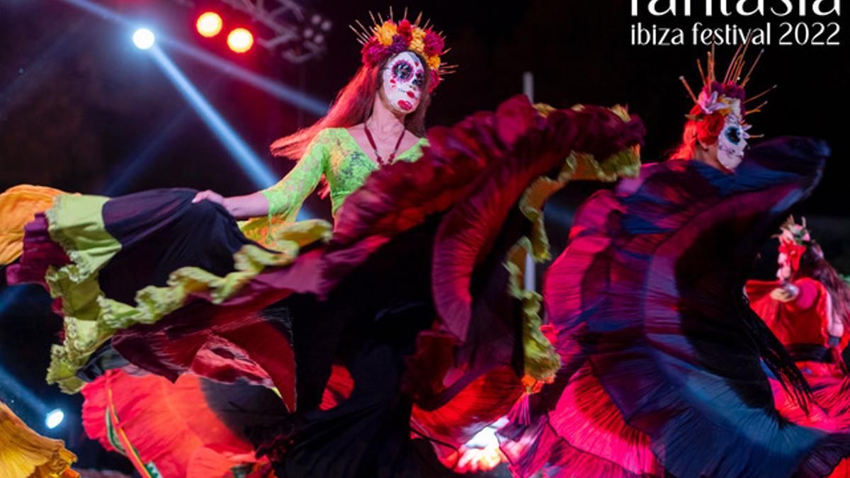 Baile Ibiza Tribal Clan en el Reina Sofía durante el FIF de 2022