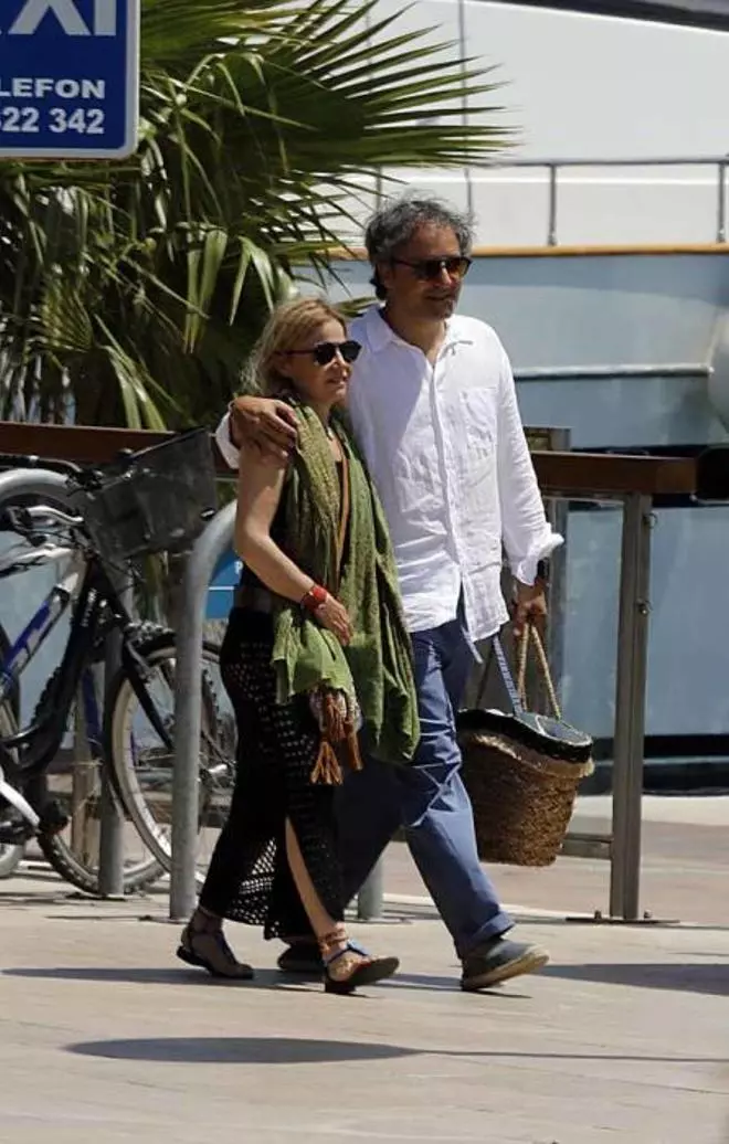 Eugenia Martínez de Irujo y Narcís Rebollo en Formentera