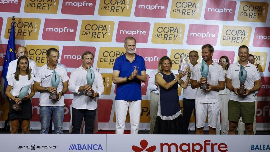 El Rey Felipe VI clausura la Copa de Vela de Palma en la que queda subcampeón con el Hispania