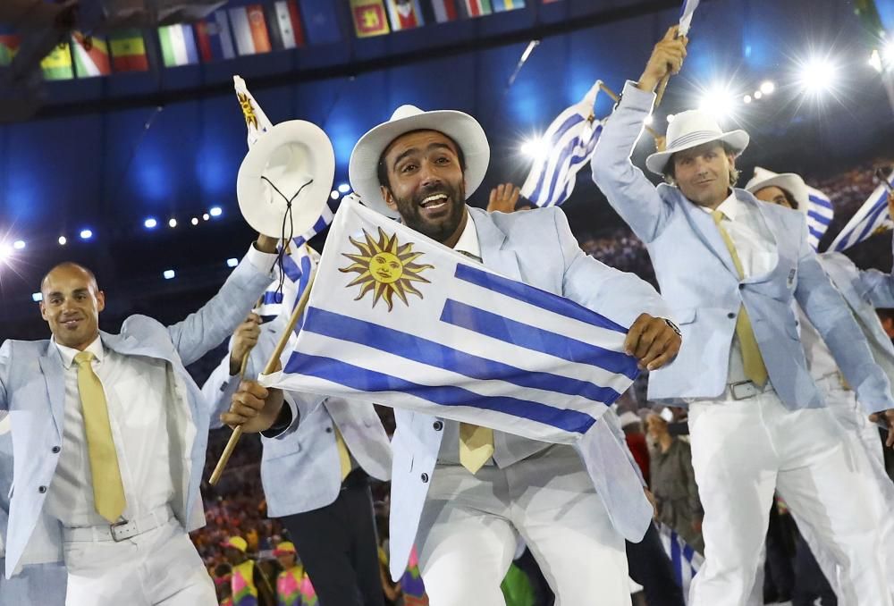 La ceremonia de inauguración de las Olimpiadas recreó el Brasil indígena, las diferentes culturas y las grandes urbes.