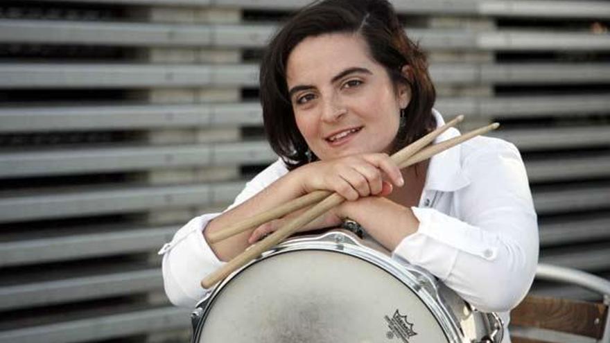 La baterista Lucía Martínez
