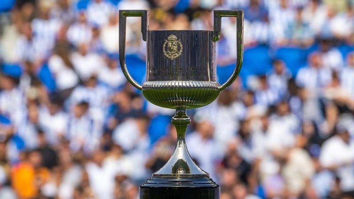 El trofeo de la Copa del Rey Mapfre se exhibirá en las oficinas de la compañía por toda España.