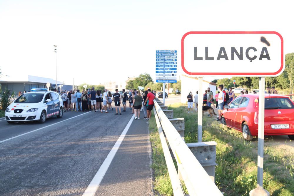 Protesta a Llançà en contra de la delinqüència