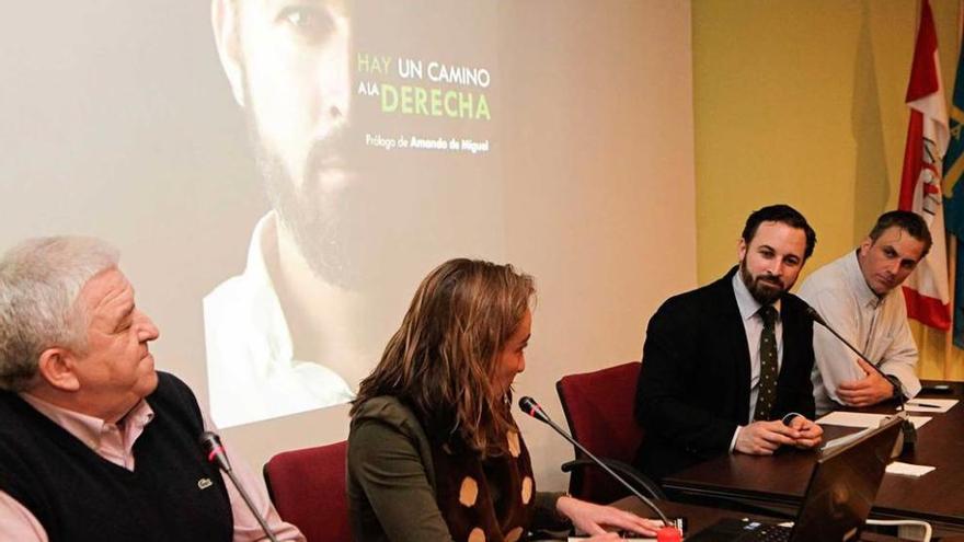 Santiago Abascal presenta su libro