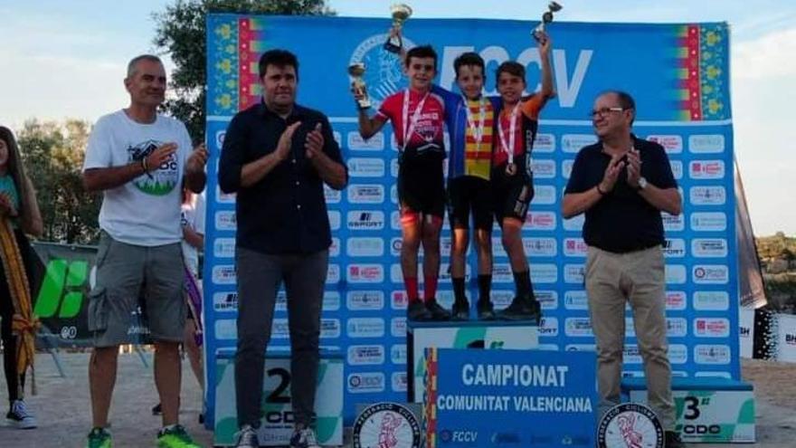 Álex Moreno Serrano, campeón autonómico de BTT