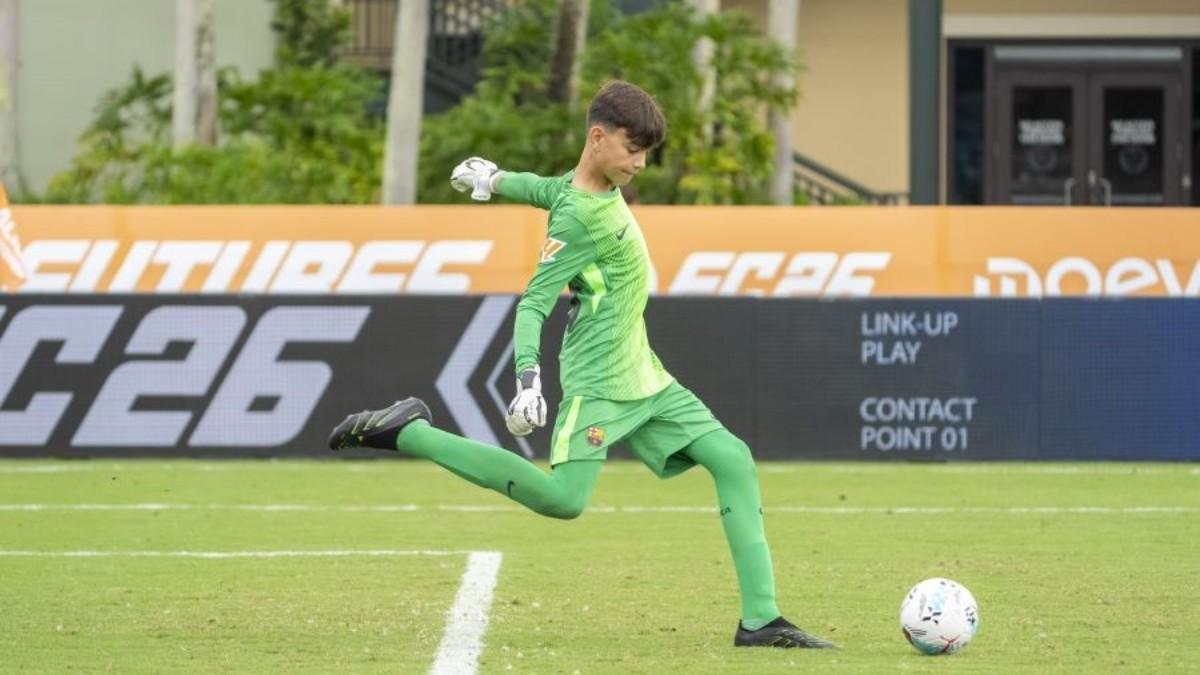 Eric Coyo fue decisivo con sus grandes paradas